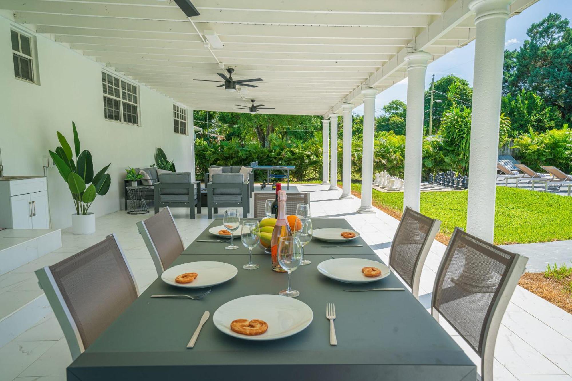 New Tropical Oasis Retreat In Miami Villa Exterior photo